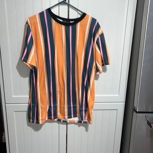 good condition mens romwe shirt